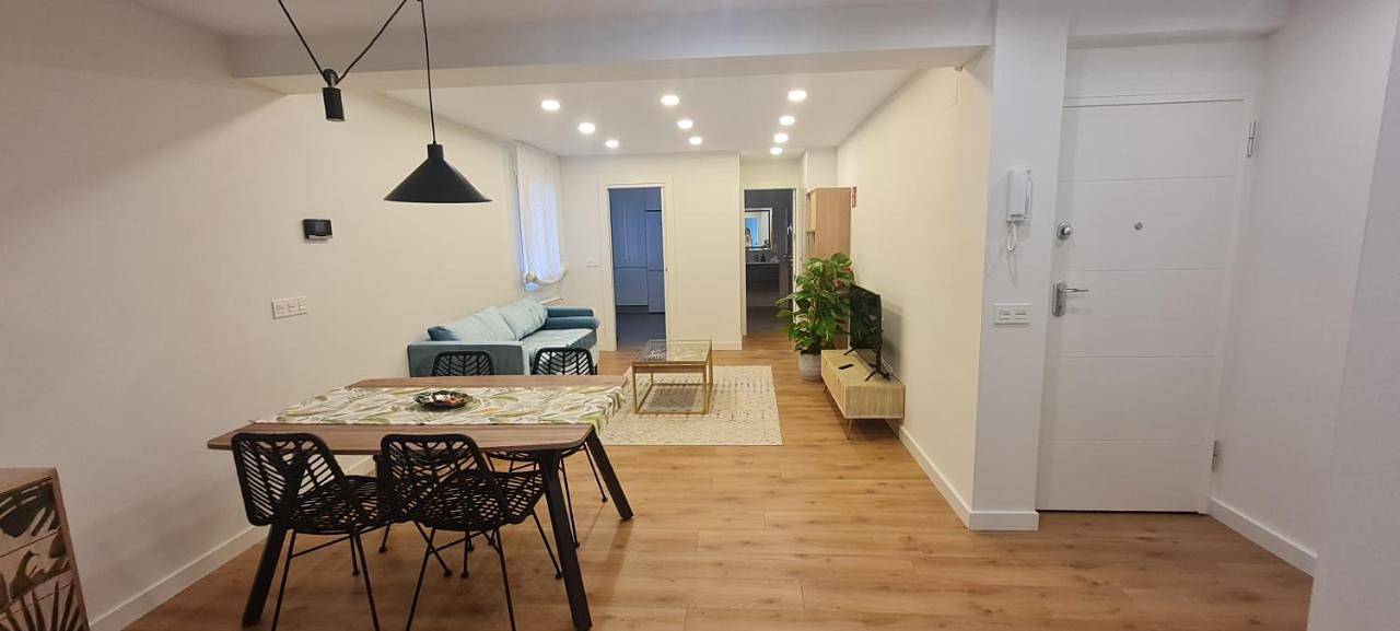 Apartamento entero, Two-Bedroom Apartment in Burgos, Provincia de Burgos