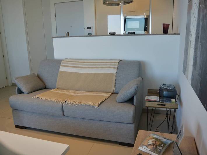 Appartement entier, Appartement vue mer avec clim - 2 pers. in Sari-Solenzara, Arrondissement de Sartène