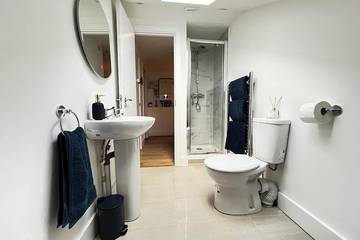 Apartment for 3 People in Kent Downs, Photo 2