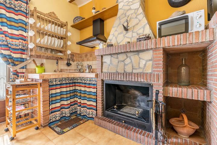 Ganze Wohnung, Ferienwohnung 'Lavanda' für 4 – das größte Apartment im Haus, mit Balkonen zum Tal – Sierra de Cazorla in Hinojares, Sierras de Cazorla Segura Naturpark