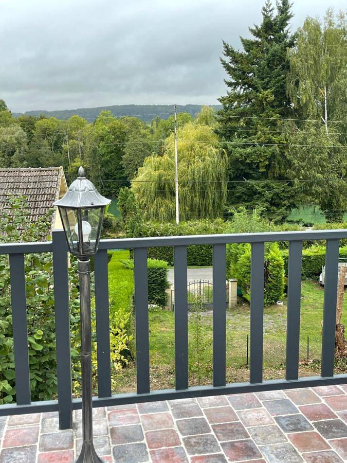 Gîte pour 5 personnes, avec terrasse et vue dans Méry-sur-Marne