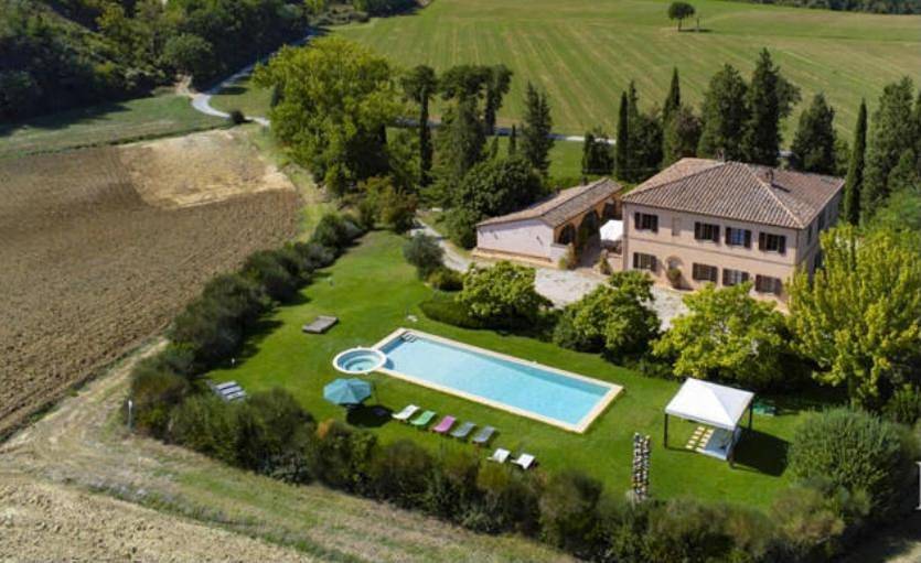 Villa Il Giardinello in Torrenieri, Montalcino