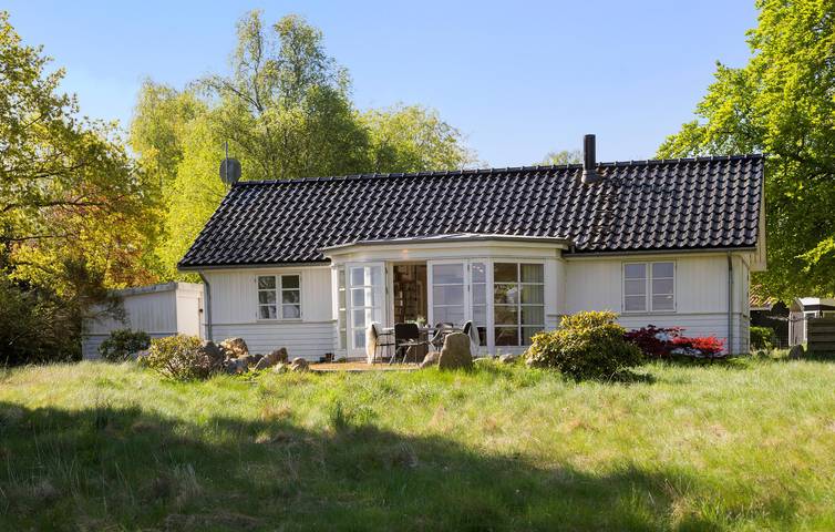 Ferienhaus für 4 Personen, mit Terrasse und Whirlpool in Orø - 2