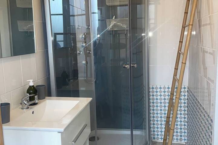 Appartement entier, Appartement T3 La Résidence Du Canal de Bourgogne, Montbard 21500 in Montbard, Région de Montbard