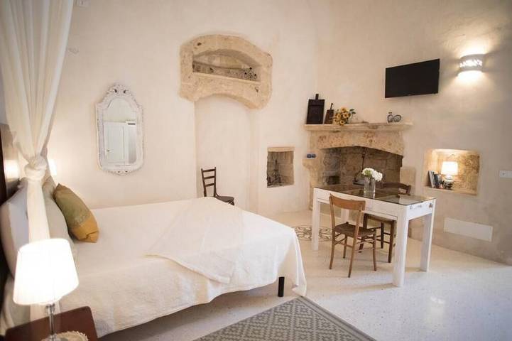Ferienwohnung für 2 Personen, mit Garten in Corigliano d'Otranto