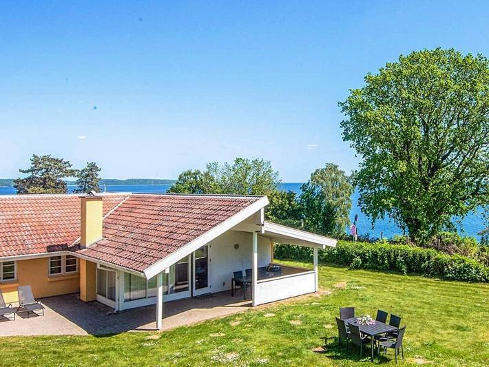 Ferienhaus für 10 Personen, mit Whirlpool und Garten sowie Sauna in Mørkholt