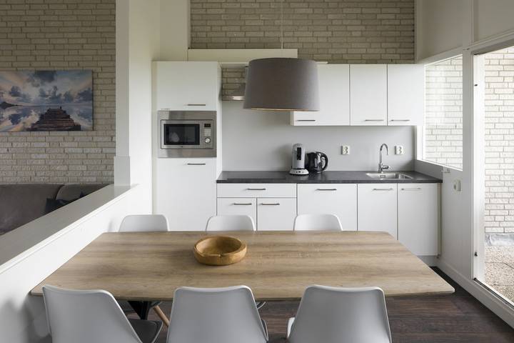 Roompot Beach — 6-person Bungalow 8 in Kamperland, Zeeuwse Kust