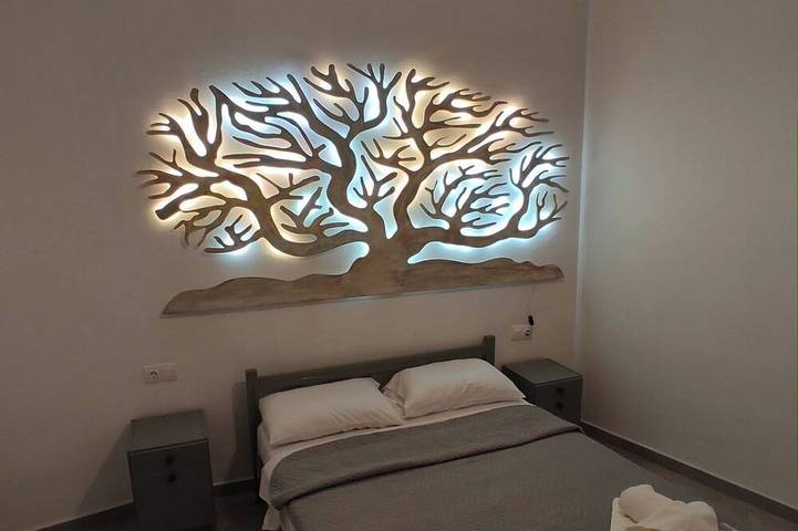 Ganze Wohnung, Relaxed spacious apartment with garden view and free Wifi in Agia Galini, Rethymno und Umgebung