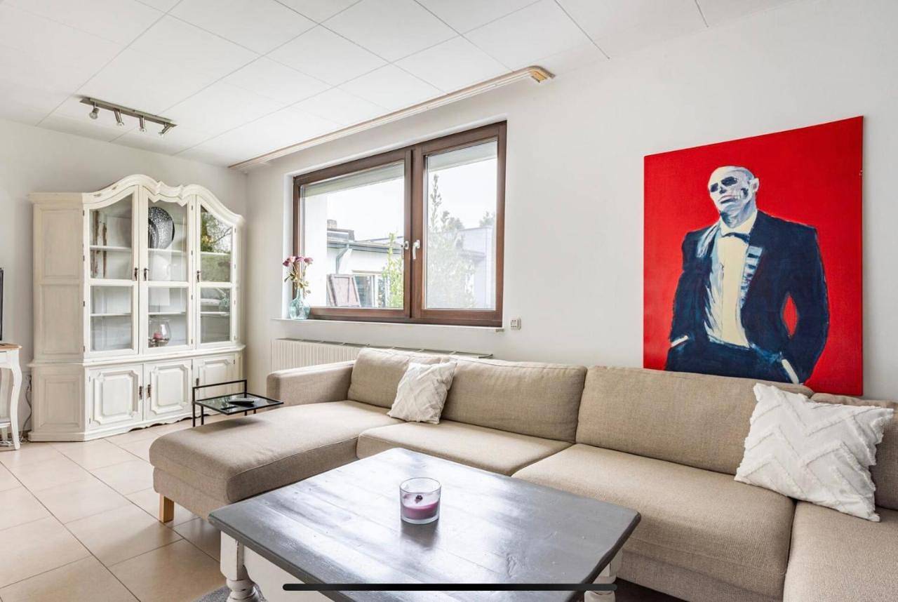 Haus 6 Pers mit Garten 15 min zur Messe Düsseldorf in Krefeld, Niederrhein