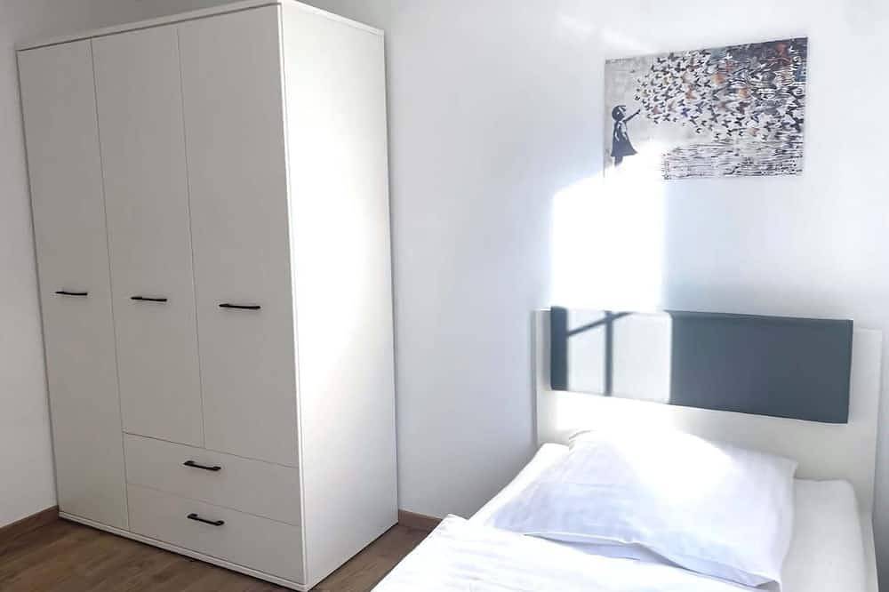 Ganze Wohnung, Ferienwohnung S4 Diana mit 83qm, 3 Schlafzimmer, max. für 5 Personen in Endingen am Kaiserstuhl, Endingen