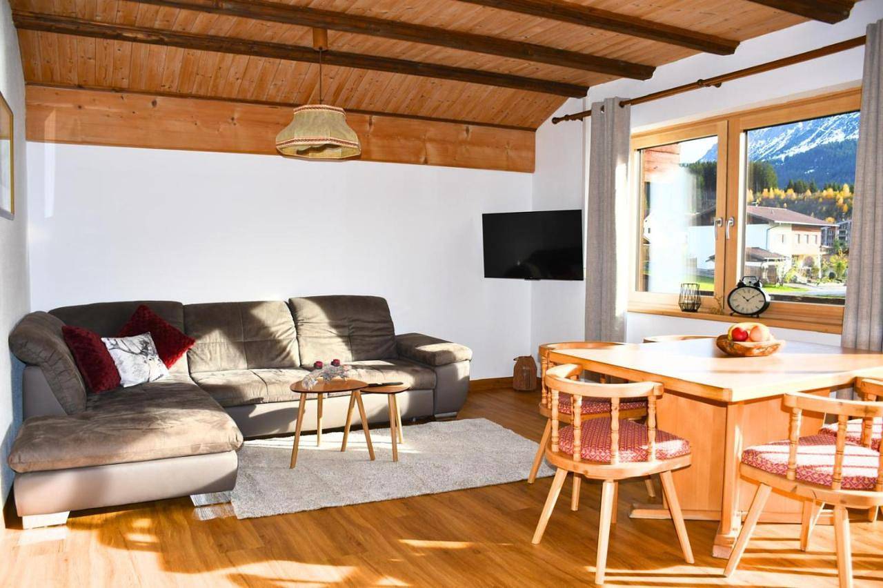 Geheel appartement, Haus Koller in Grän, Allgäuer Alpen (Oostenrijk)