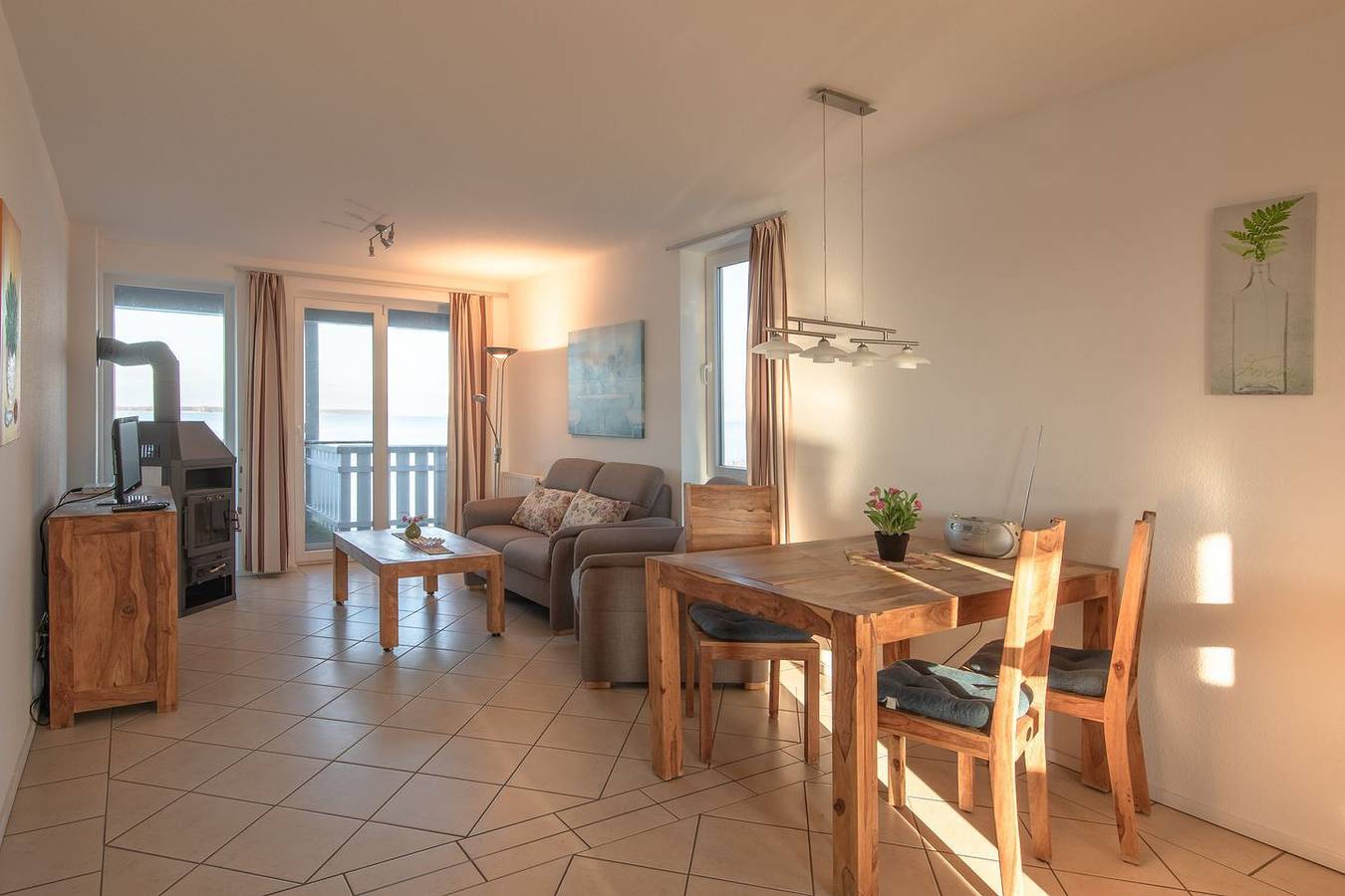 Ganze Wohnung, Mitteldeck 494 - Gemütliches Ferienapartment mit Blick auf die Müritz in Rechlin, Müritz
