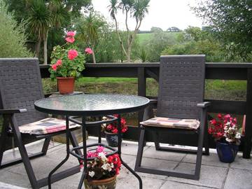 Log Cabin for 2 People in Aveton Gifford, Devon, Photo 4