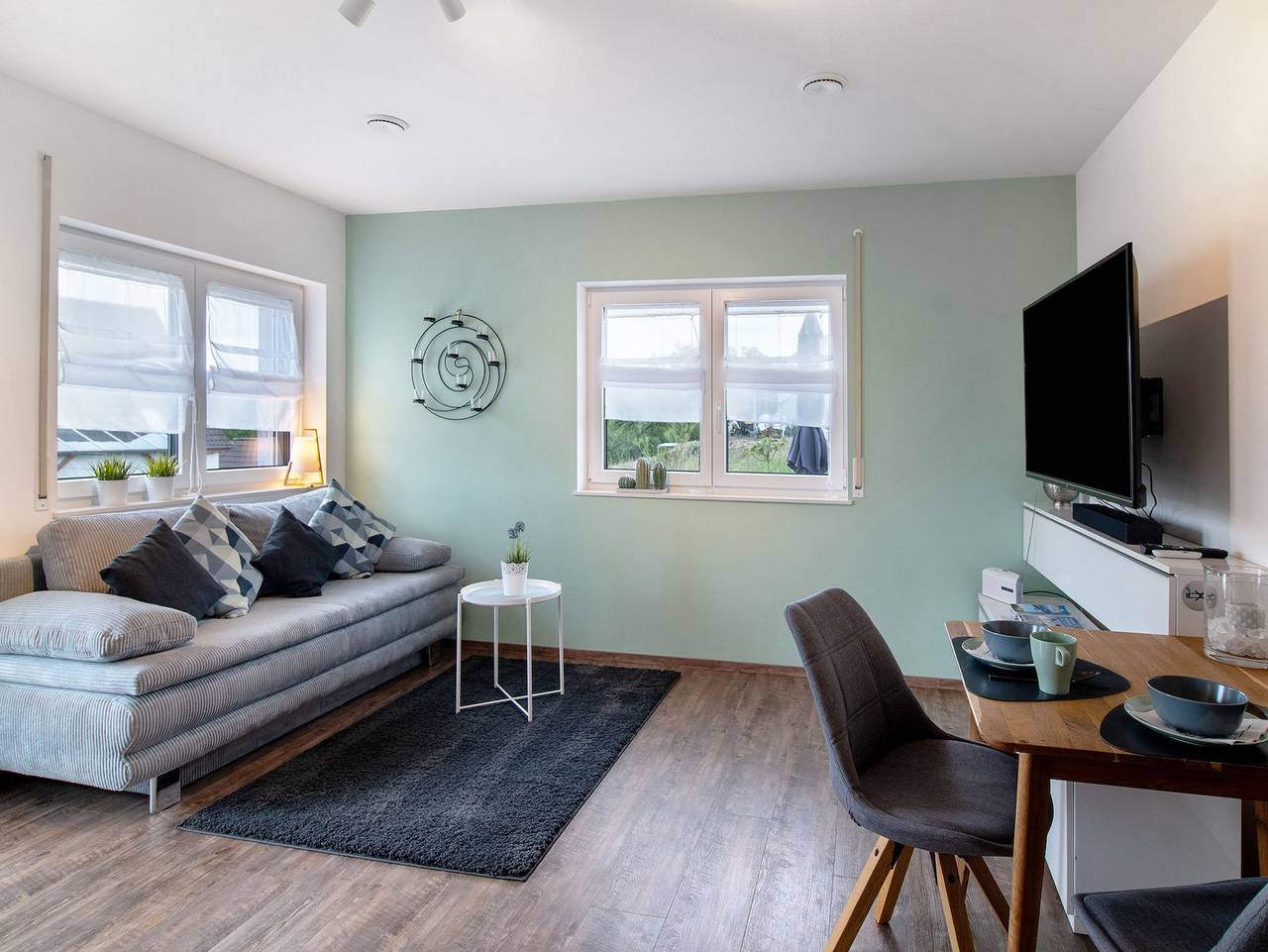 Ganze Ferienwohnung, Ferienwohnung mit eigenem Eingang - Ferienwohnung mit eigenem Eingang in Deggenhausertal, Bodenseekreis
