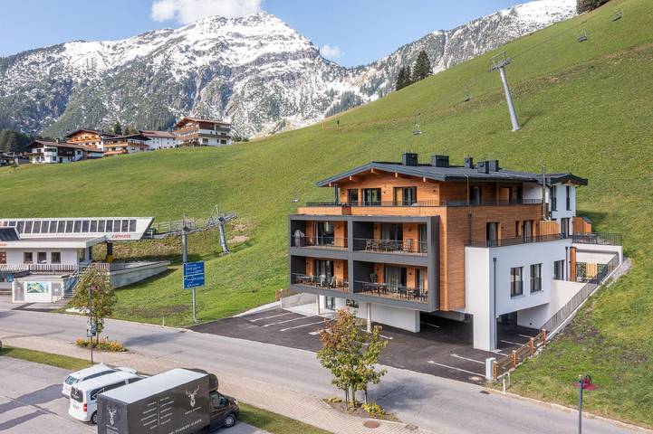 Ferienwohnung für 3 Personen, mit Balkon/Terrasse und Sauna sowie Terrasse in Berwang