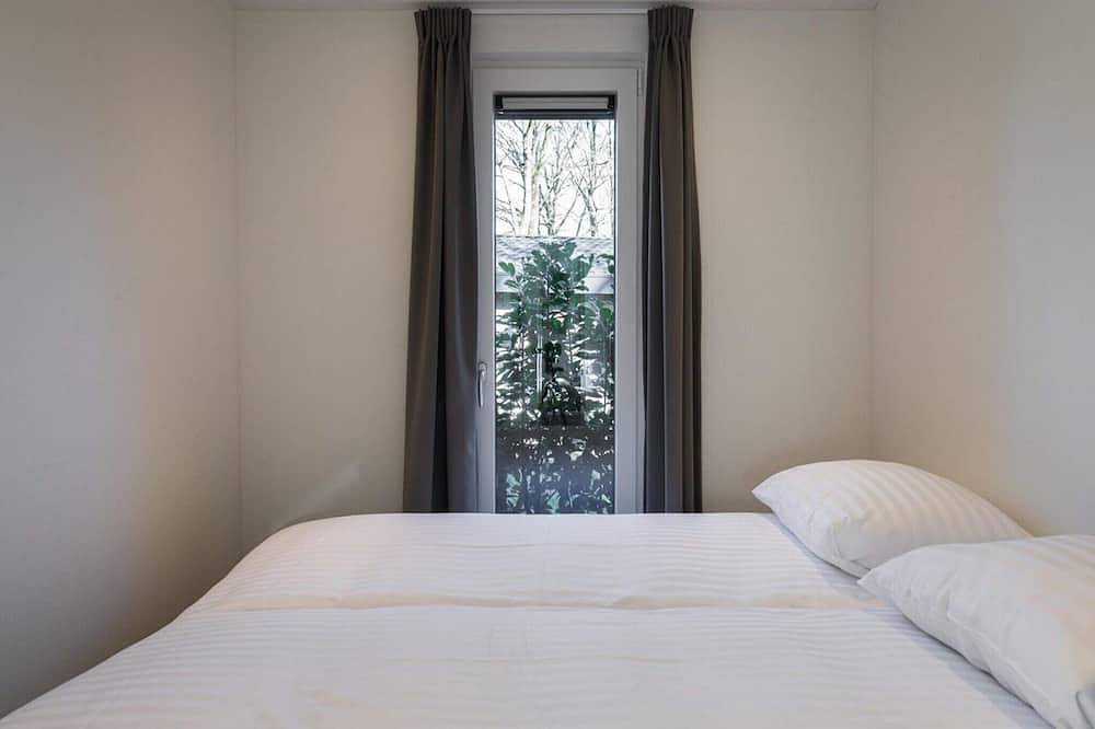 Lodge in den Niederlanden mit Terrasse in Oirschot, Nordbrabant