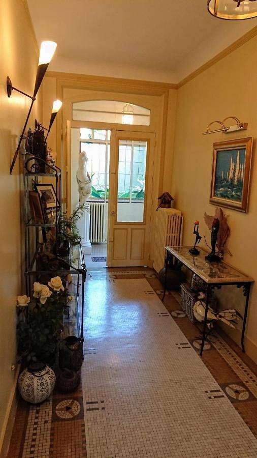 Villa in La Celle-Saint-Cloud, Yvelines