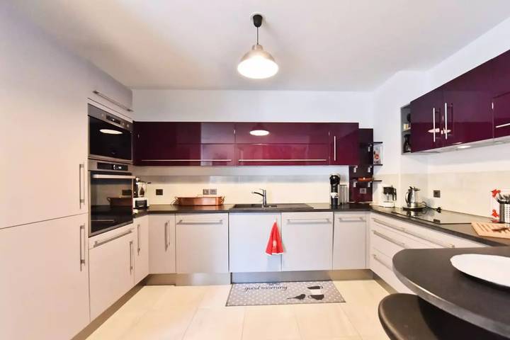 Gîte pour 4 personnes, avec piscine et terrasse dans Port du Mourre-Rouge - 2