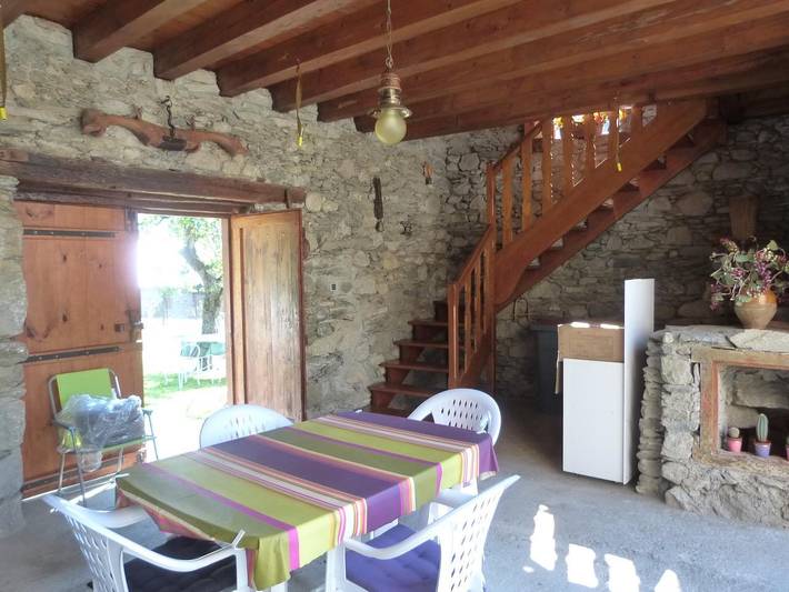 Gîte pour 2 personnes, avec jardin et terrasse à Oô - 3