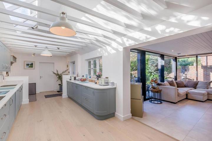 Cottage for 10 people, with Garden in Bosham