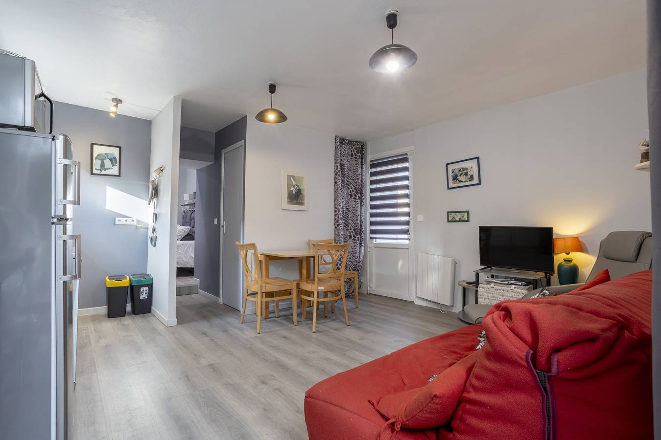 Appartement entier, Appartement de vacances "L'Eclose Ty Gwen" avec terrasse privée, jardin partagé et Wi-Fi in Guilvinec, Région de Quimper