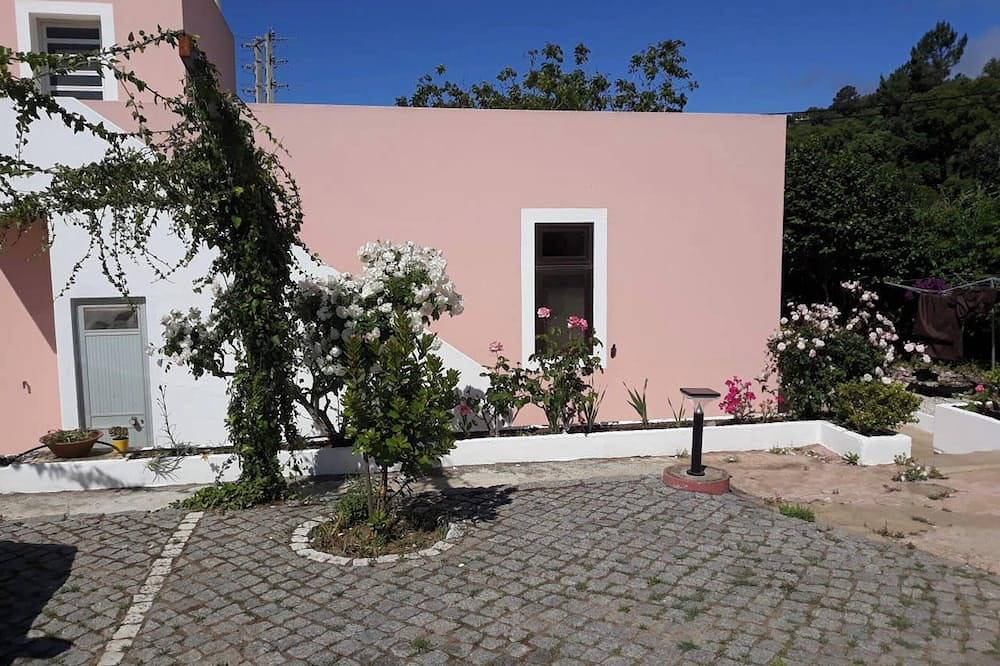 Homerez - Charmantes Haus in Monchique mit Gemeinschaftspool in Monchique, Monchique gebirge