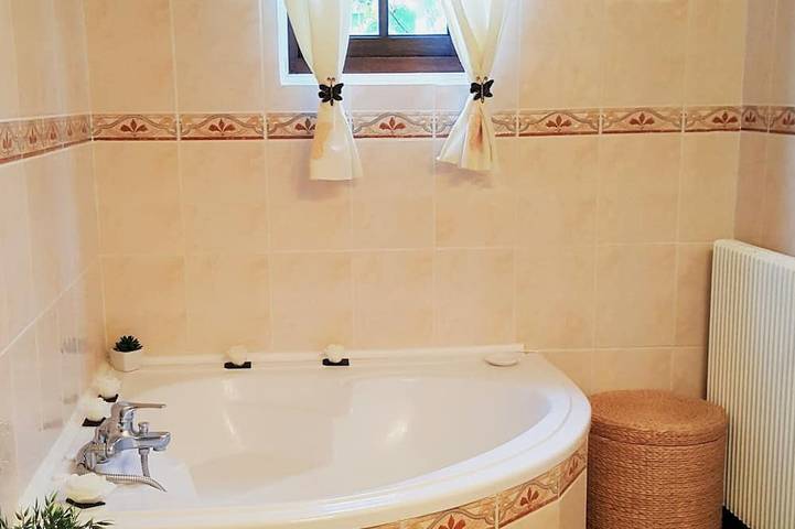 Location de vacances pour 5 personnes, avec jardin et terrasse à Équemauville - 4