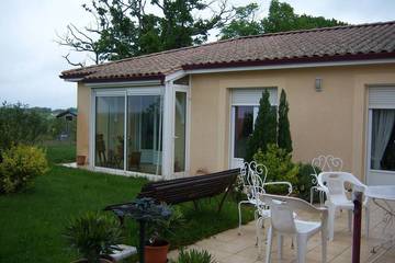 Gîte pour 2 personnes, avec piscine à Bergerac