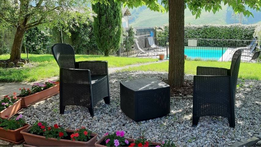 Agriturismo per 7 persone, con piscina a San Giovanni d'Asso