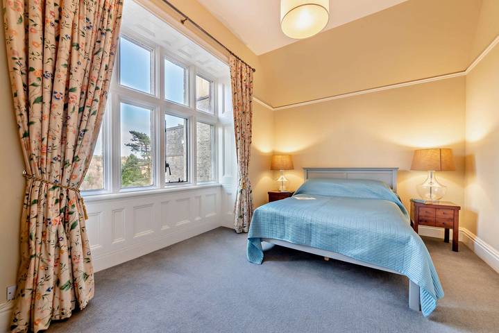 Entire apartment, Miserden Park Flat in Stroud, Gloucestershire