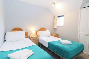 Holiday Home for 4 People in Wroxham, Norfolk, Photo 1