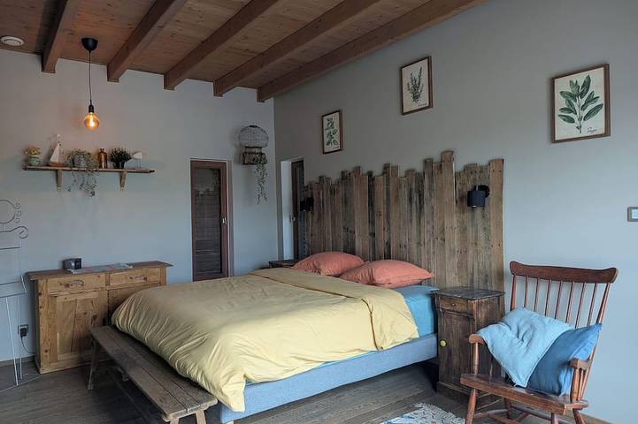 Ferienhaus für 15 Personen, mit Garten und Whirlpool in Saargemünd