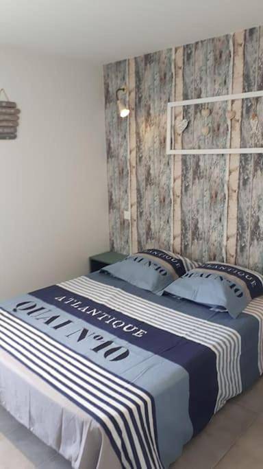 Location de vacances pour 3 personnes, avec vue et terrasse à Étaules - 3