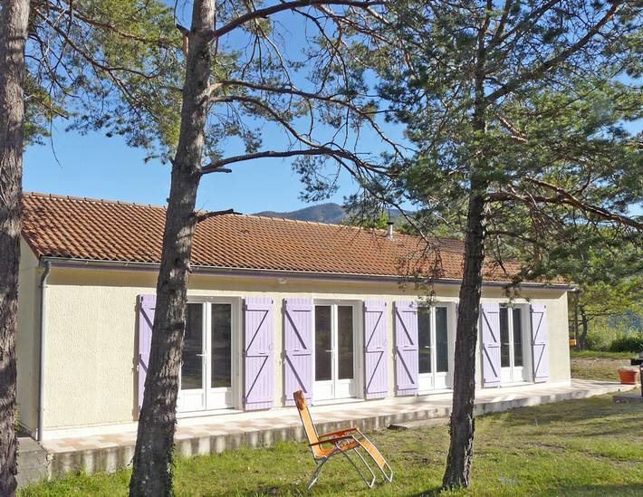 Gîte pour 10 personnes, avec jardin et terrasse à Entrevaux - 4