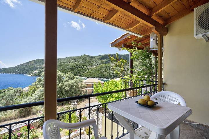 Gîte pour 3 personnes, avec balcon à Leucade - 3