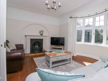 Log Cabin for 5 People in Windermere, Cumbria, Photo 2