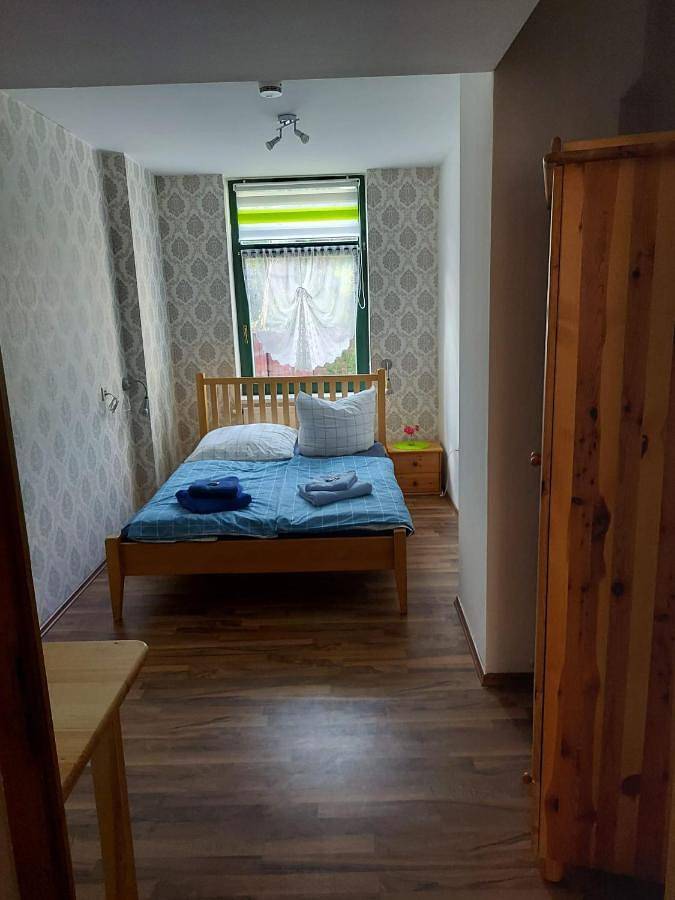 Ganze Wohnung, Two-Bedroom Apartment in Reichenbach, Chemnitz und Umgebung