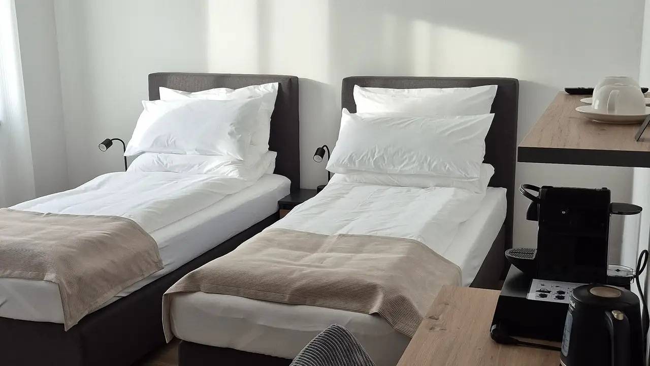 Ganze Ferienwohnung, Ferienwohnung für 2 Personen (17 m²) in Reutlingen in Sondelfingen, Reutlingen