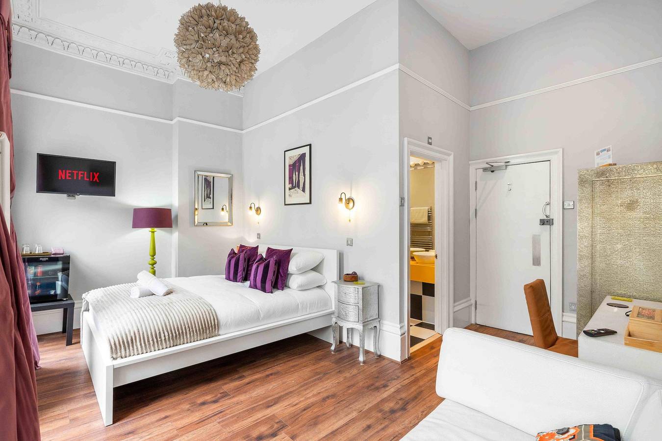 Studio entier, Orien tal  | By My Getaways in Brighton, Sussex