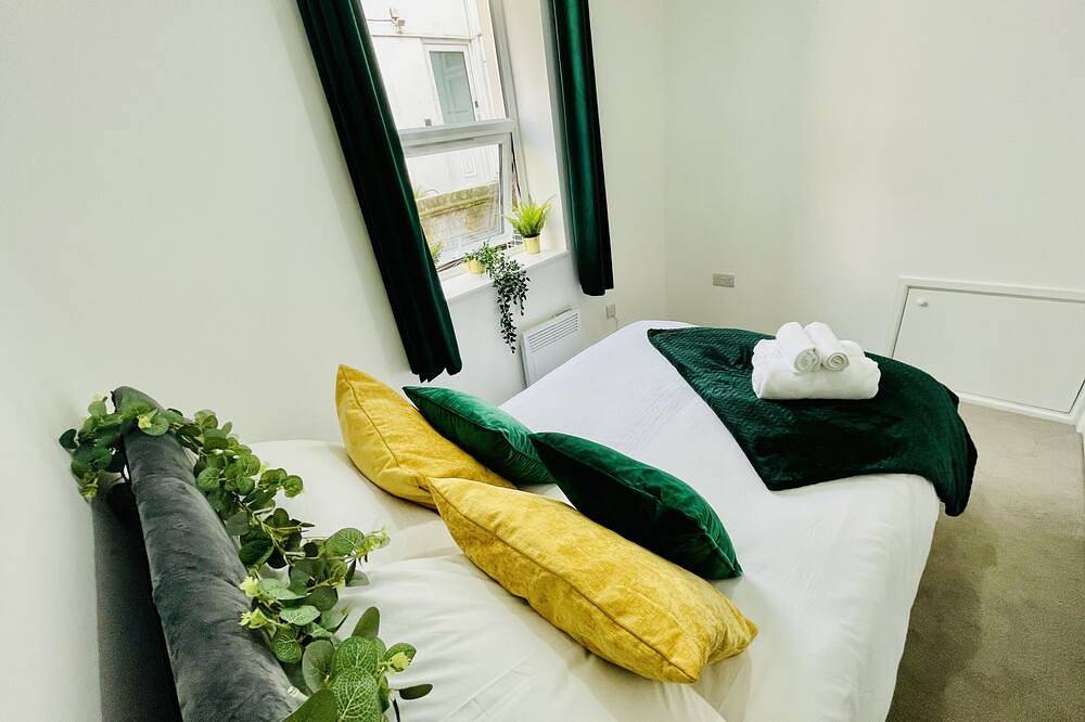 Entire apartment, Modern 1-Bedroom Apartment Near City Centre in Watford, Hertfordshire