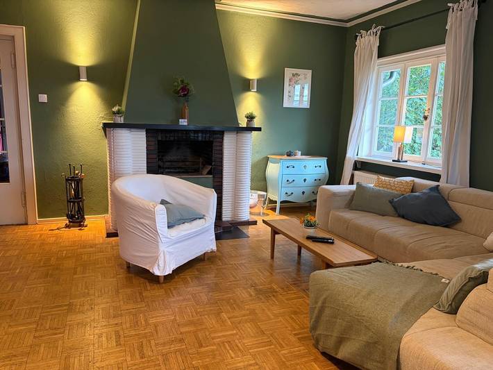 Apartamento entero, Haus Schneekappe – 190 m², vistas a la montaña, balcón y wifi in Winterberg, Hochsauerlandkreis