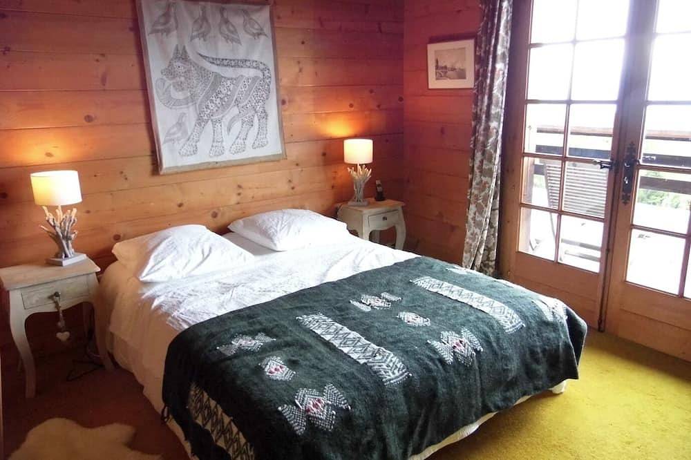 Groot huis, een prachtig uitzicht op het meer in de buurt van Evian-les-Bains in Lugrin, Thonon-les-Bains en omgeving