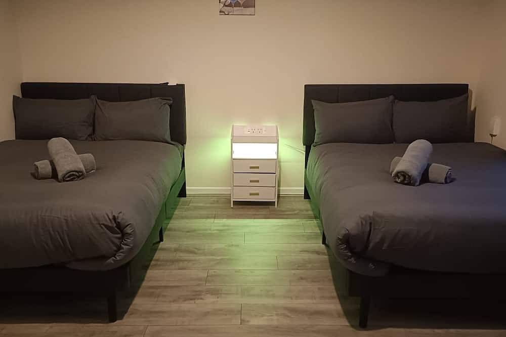 Geheel appartement, Triplex Hot Tub House with Private Garden in Cardiff, Cardiff en omgeving