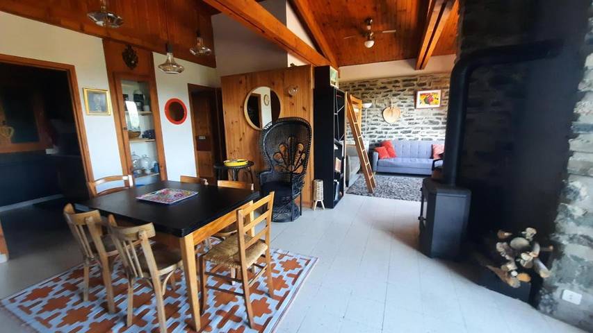 Location de vacances pour 6 personnes, avec Balcon ainsi que Terrasse et Vue à Le Pertuis - 3