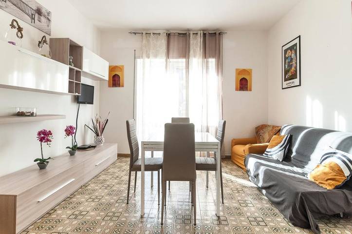 Apartamento de vacaciones para 6 personas, con balcón - 1