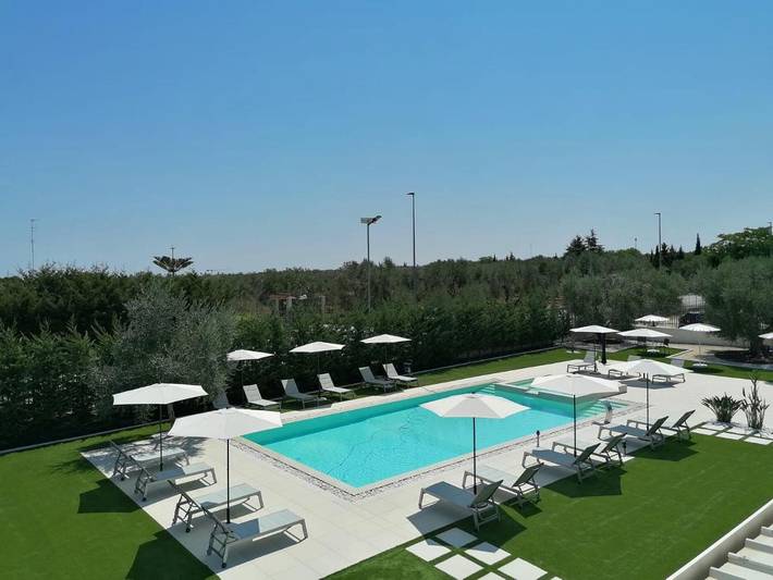 Appartamento per 2 persone, con giardino e piscina nonché panorama in Bitonto