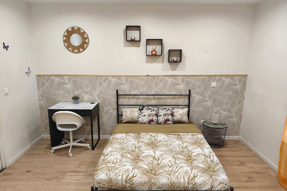 Ganze Wohnung, Ground-Floor Apartment with Free Parking in Charleville-Mézières, Ardennen