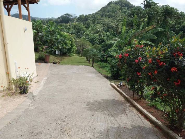 Maison d’hôte pour 4 personnes, avec piscine ainsi que jardin et vue dans Le Marin - 4