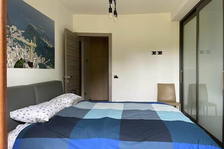 Appartamento intero, Immerso nel verde e vicino al lago, appartamento per famiglie con giardino. in Passignano sul Trasimeno, Lago Trasimeno