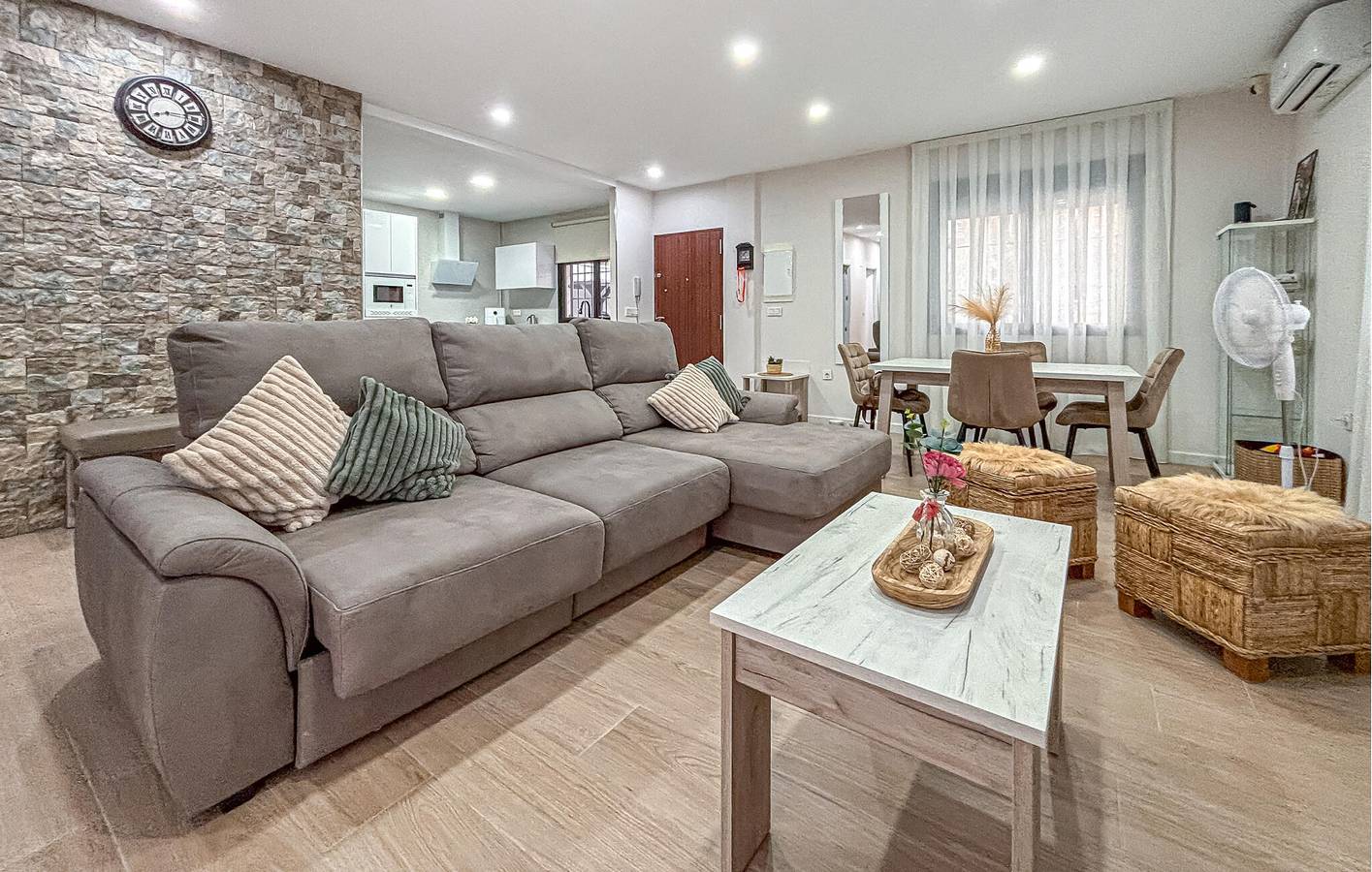 Amplio piso de 150 m² con piscina, wifi, aparcamiento y barbacoa in Fortuna, Interior de Murcia
